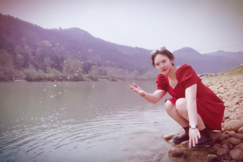 守候阳光的第一张照片--绵阳红颜知己交友网